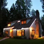 Highland House Bed And Breakfast