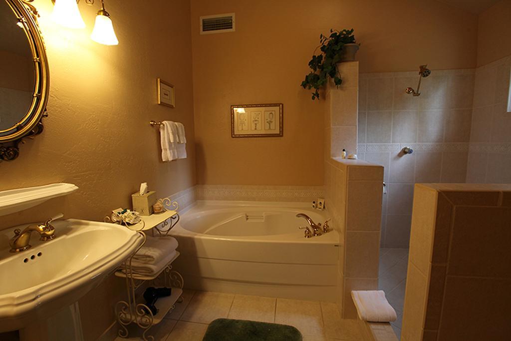 Highland House Bed & Breakfast *